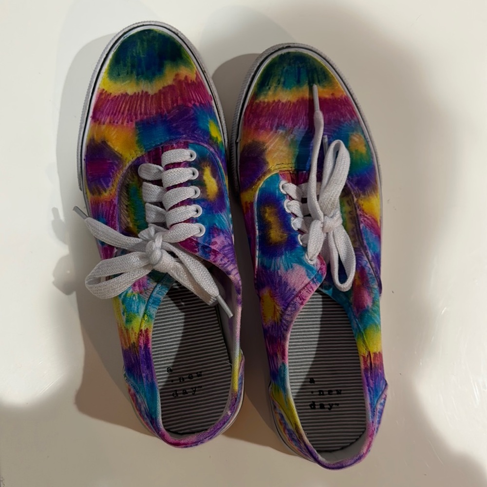 Homemade Tie Dye Sneakers! A New Day sneaker